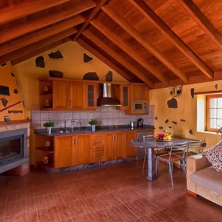 Las Casas De Lola Y Rafael Moya (Gran Canaria)