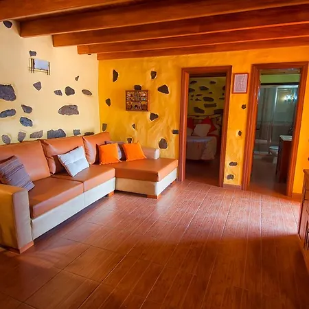 Las Casas De Lola Y Rafael *
