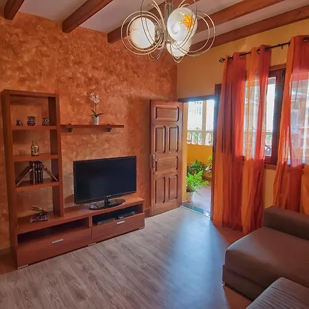 Las Casas De Lola Y Rafael * Moya (Gran Canaria)