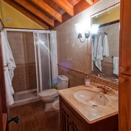 Casas De Lola Y Rafael Moya (Gran Canaria)
